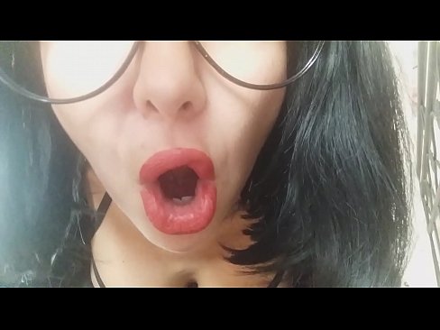 ❤️ Cari, a to matrigna ùn ti lascia micca andà à a scola oghje... Aghju bisognu di tè troppu... ❌ Video porno à co.tubsexercom.ru ☑