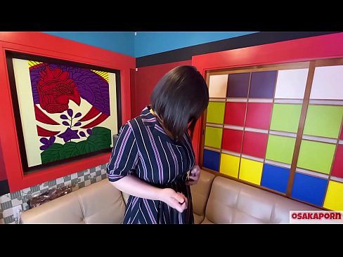 ❤️ Cutie giapponese cù grandi tette si masturba cù ghjoculi sessuali è hà un orgasmu. Ella parla in una intervista di a so cazzo sperienza. Tette enormi è figa pelosa gemendo forte. Osakaporn ❌ Video porno à co.tubsexercom.ru ☑