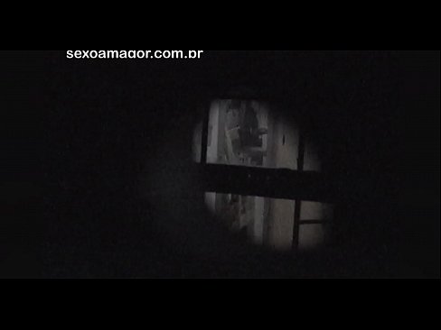❤️ Blondie hè videoregistrata in segretu da un voyeur di u quartieru nascostu daretu à i mattoni cavi ❌ Video porno à co.tubsexercom.ru ☑